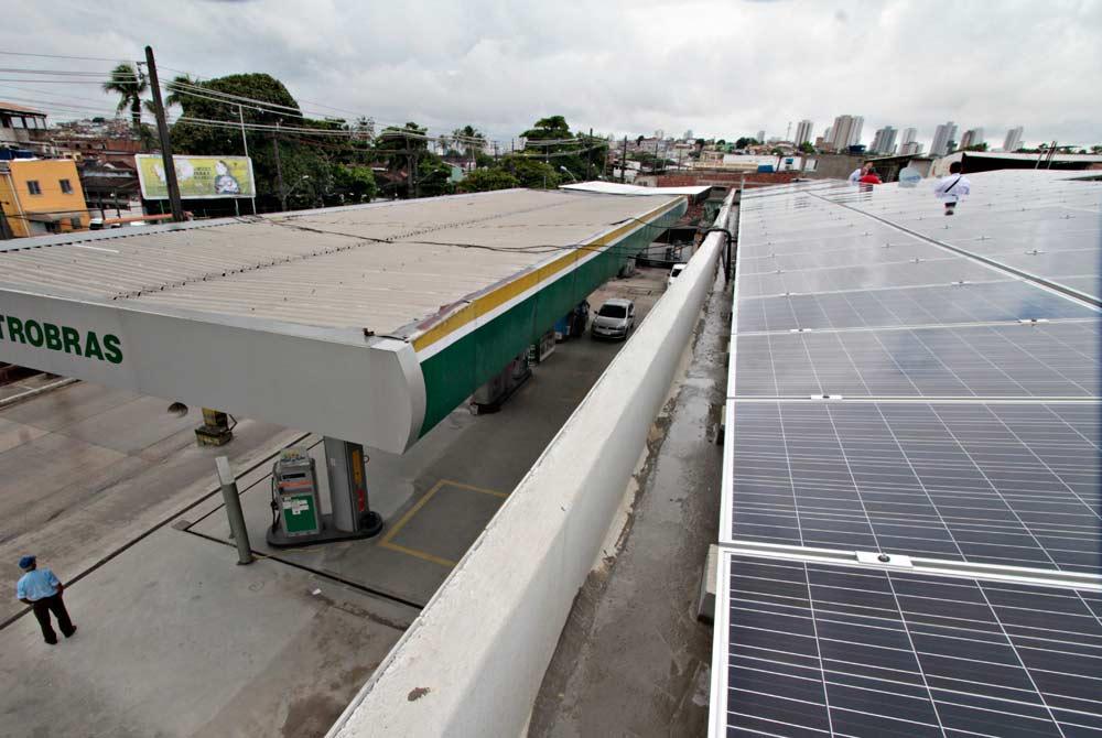 Empresário diminui conte de luz de 4 mil para 80 reais com Energia Solar